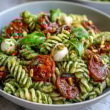 Summer Pasta Pesto Mozzarella